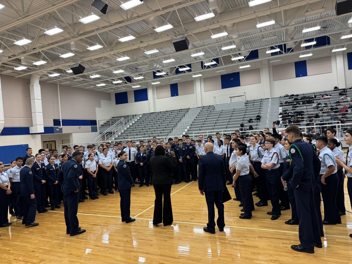PrunedaIII's tweet image. Congratulations to the @HRotc for their PERFECT 100% score in today’s unit inspection…not a single discrepancy found! These young men and women did a phenomenal job!!!