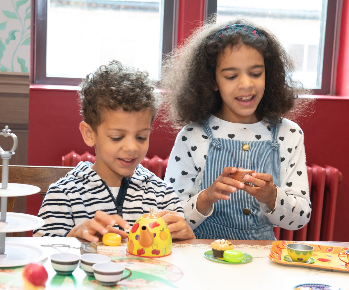 TheMoRW's tweet image. Get your Kids creating this half term #TheMoRW . Book your own spot now!
 
…-of-royal-worcester.arttickets.org.uk/museum-of-roya…

#KidsinMuseum #Severnarts #OneWorcester #Kids #CreativeMatters #meadowarts #FeelGoodFriday