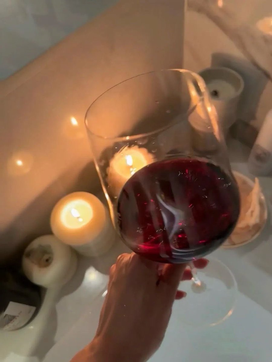 你喝你的早餐奶，我和我的早餐酒