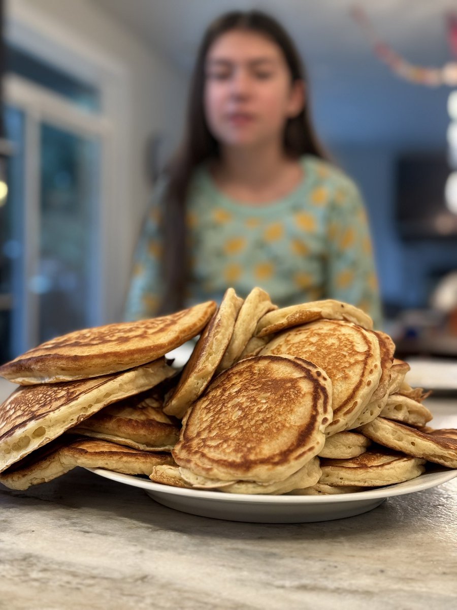 Ian Lugg tweet media