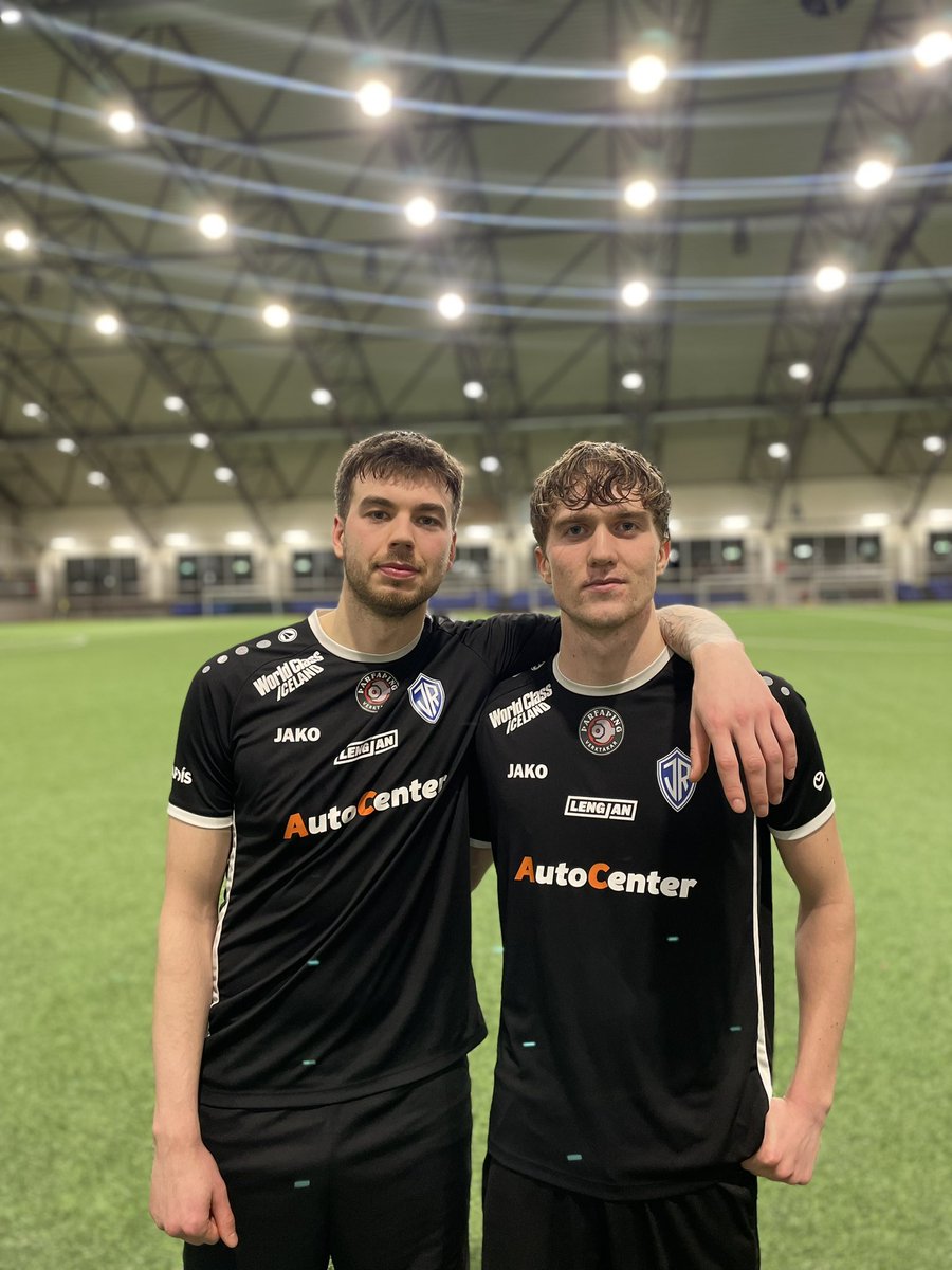 Sigur á Aftureldingu!⚪️🔵

Okkar menn unnu glæsilegan 3-1 sigur á Mosfellingum í kvöld. Hákon Dagur skoraði tvö mörk og Guðjón setti eitt😍

Tveir leikir eftir af riðlinum í Lengjubikarnum gegn Þór og HK. Við erum eina liðið með fullt hús stiga í riðlinum og stefnum á toppinn!👏