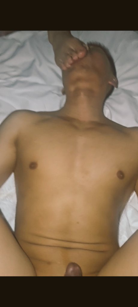 东北小狼狗拾玖🍆(4.9-4.18BKK) tweet media