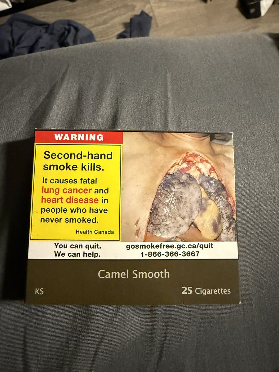 “Second-hand smoke kills”
Siapa suruh beli rokok second, makanya beli baru. 
Ingat.. rokok second membunuh mu, rokok minta sama beli baru aman