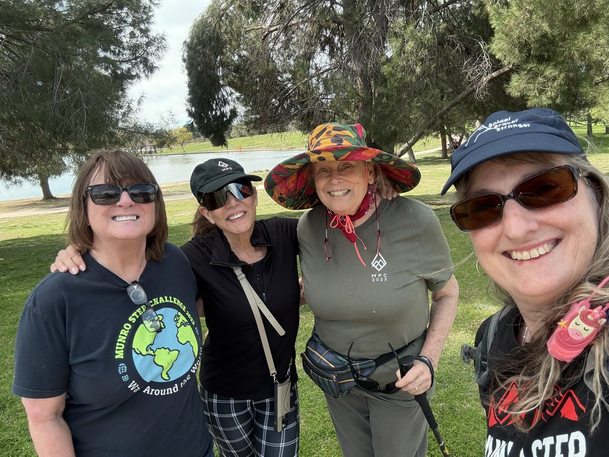 <a href="/MyPeakChallenge/">My Peak Challenge</a> Beautiful day for a walk and flex with socal peakers🌞🌞 around Lake Balboa