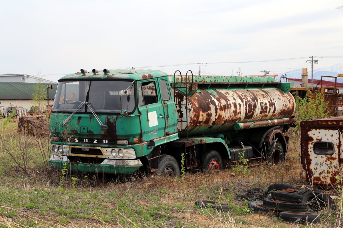 GkWTvOMaAAA-QsA.jpg