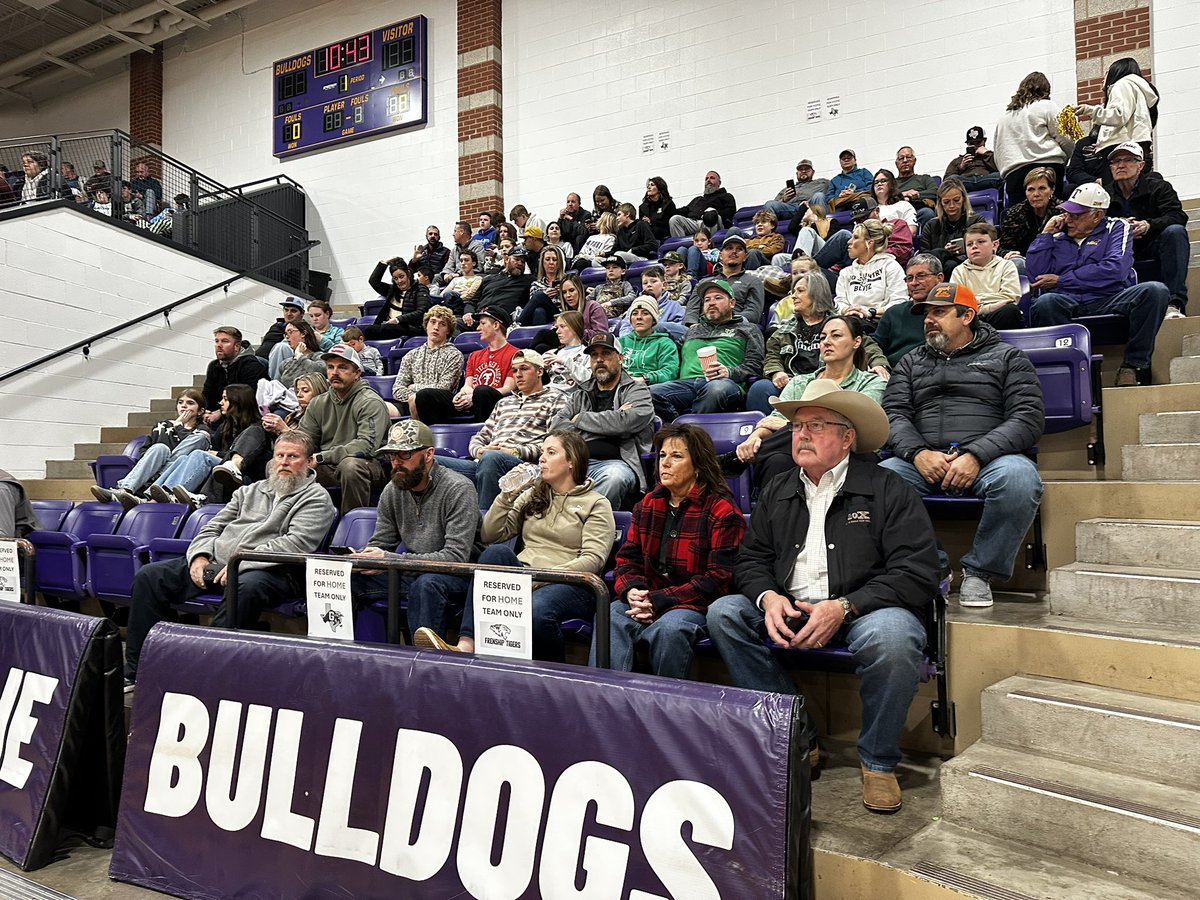 Brandon McAuliffe (@sportsfreaknut) on Twitter photo A crowd approaching 1,400 people is here at Wylie for the Jayton-Gordon game. Just wild. <a href="/DPYoungblood/">Daniel Youngblood</a> <a href="/BigCountrySport/">Evan Ren</a> <a href="/IshmaelRJohnson/">Ishmael Johnson</a> <a href="/sixmanguru/">granger</a> A crowd approaching 1,400 people is here at Wylie for the Jayton-Gordon game. Just wild. <a href="/DPYoungblood/">Daniel Youngblood</a> <a href="/BigCountrySport/">Evan Ren</a> <a href="/IshmaelRJohnson/">Ishmael Johnson</a> <a href="/sixmanguru/">granger</a>