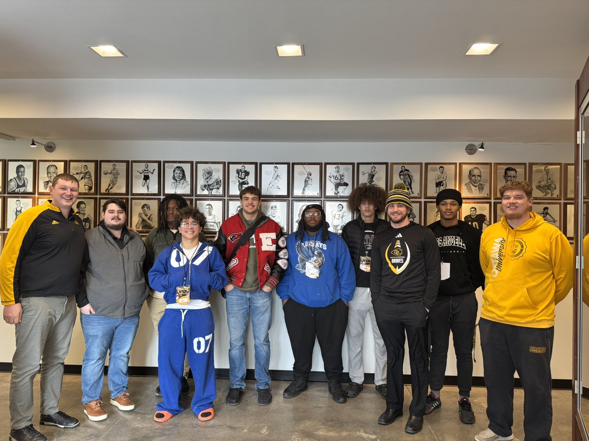 Last official visit! #OttawaBraves #OtterOn #Fam #BravesBond