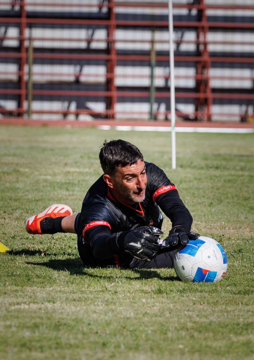 Mientras otros se dedican a hablar, yo trabajo!!
Más de 20 años como profesional siendo la misma persona, desde el lugar que me toque!
El tiempo puso las cosas en su lugar😉