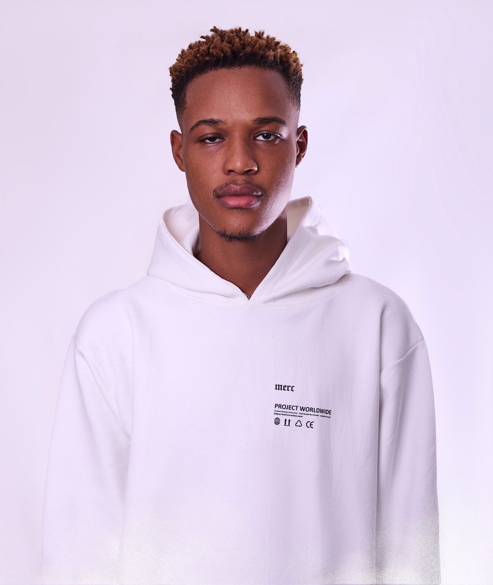 idowu_Eben's tweet image. Good morning @Zlatan_Ibile
I'm Ebenezer, a photographer.
I need a camera, and i will love to create a commercial for ZTTW.