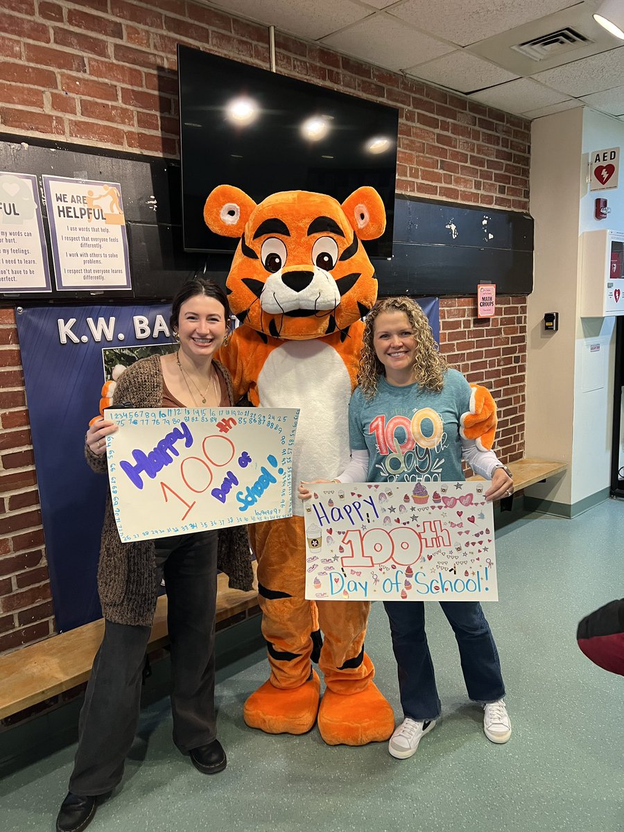 KWBarrett Elementary tweet media