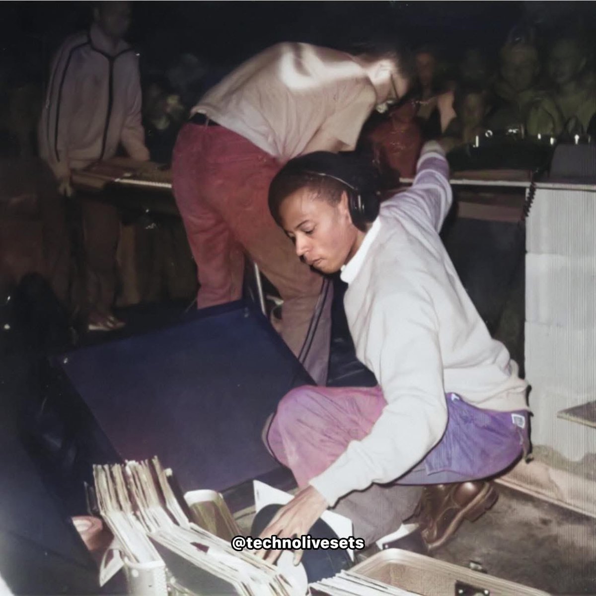 Techno Live Sets tweet media