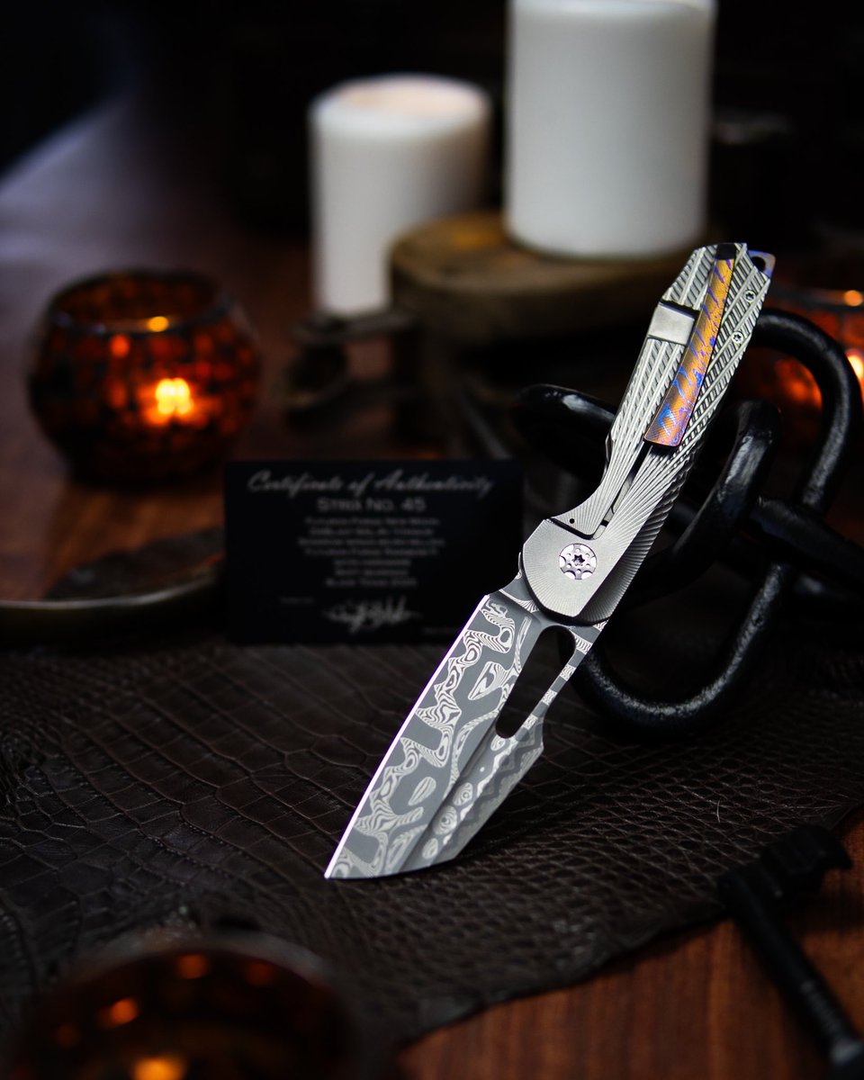 sparrowknifeco's tweet image. First one ready for @blade_show Texas.  Strix sporting @futuronforge New Moon  and Rainbow-Ti. With Sparrow wings milling pattern 

#customknives #knifephotography #bladeaddict #knifemaker #edcgear #sparrowknifeco #edcphotography #knifecommunity #knifecollector