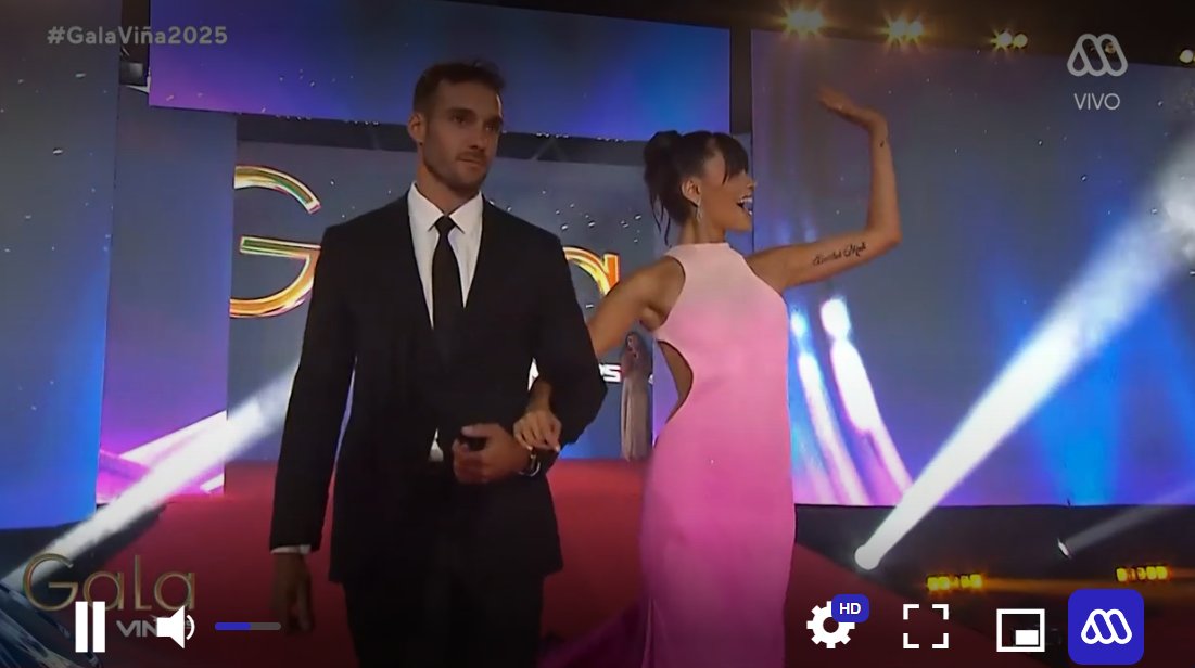 Kursor's tweet image. CONY CTM !!!!!!!!!!

CAPELLI EN LA GALA
#GranConstanza