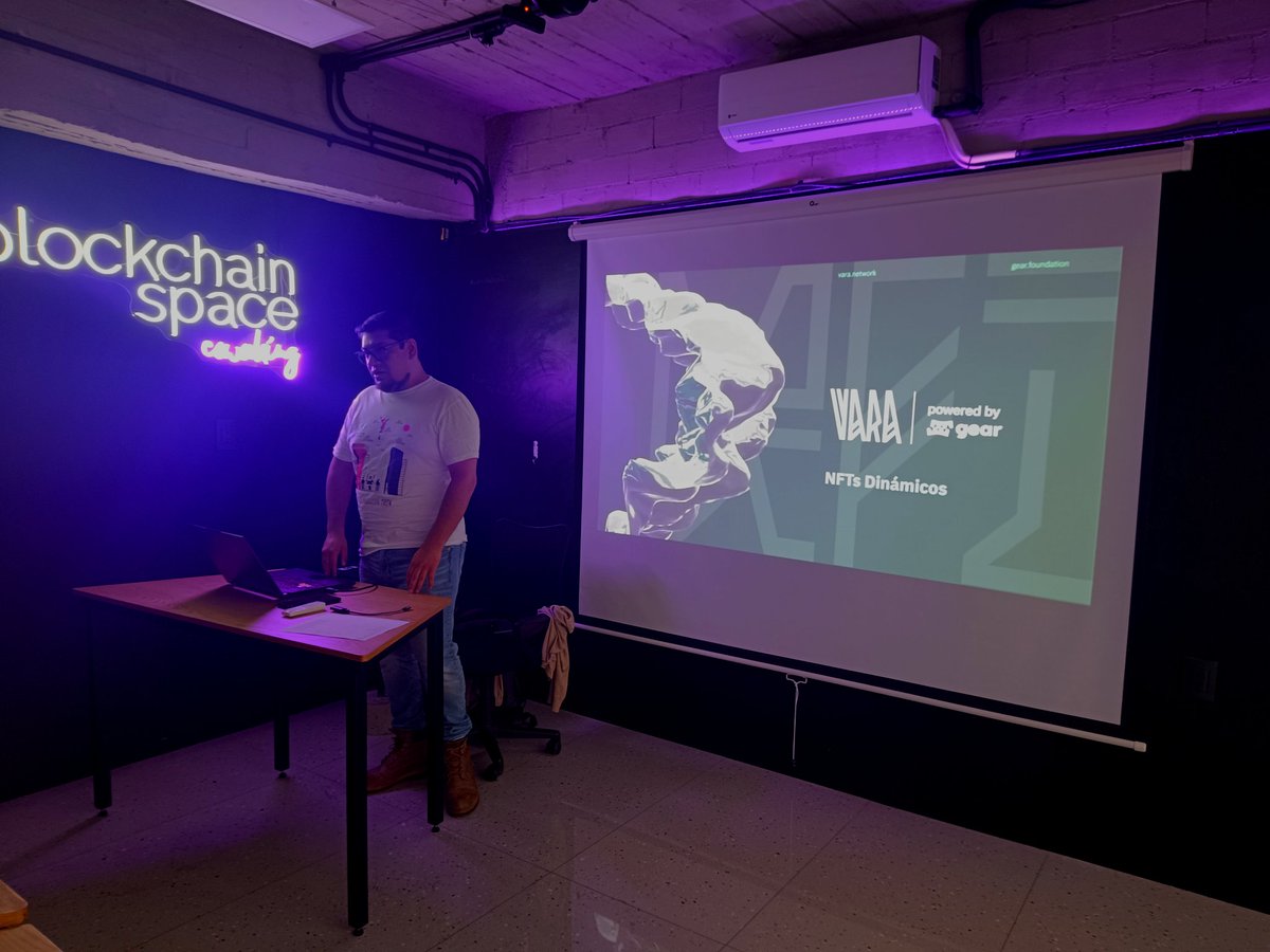 VarArt_Global's tweet photo. Today at Gear’s House the community explored the world of dynamic NFTs with @michsoftster ✨. It was a super interesting session!

Thank you all for joining and being part of this experience🙌🏻󰚖 https://t.co/tYx1Eyhrpo