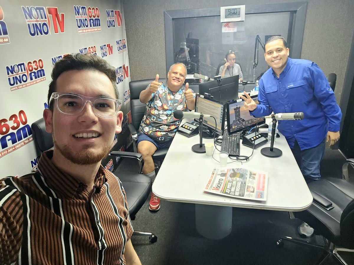 [AHORA 9PM-10PM]
 
En NotiUno en La Noche - La Nueva Generación con el profesor Francisco Pabón y <a href="/marcosvargaspa/">Marcos</a>, representando a <a href="/JuventudPNP/">Organización Juventud Progresista</a> <a href="/pnp_pr/">Partido Nuevo Progresista</a>. ¡Sintoniza! <a href="/NotiUno/">NotiUno 630</a> 630am 

notiuno.com/notiuno-tv/

notiuno.com/escuchar-en-vi…