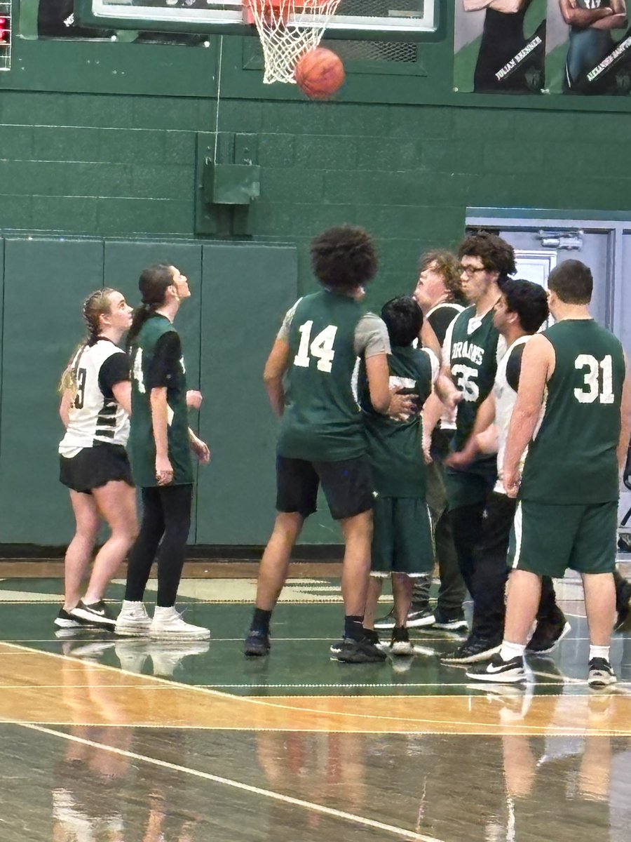 LOHS Unified Basketball tweet media