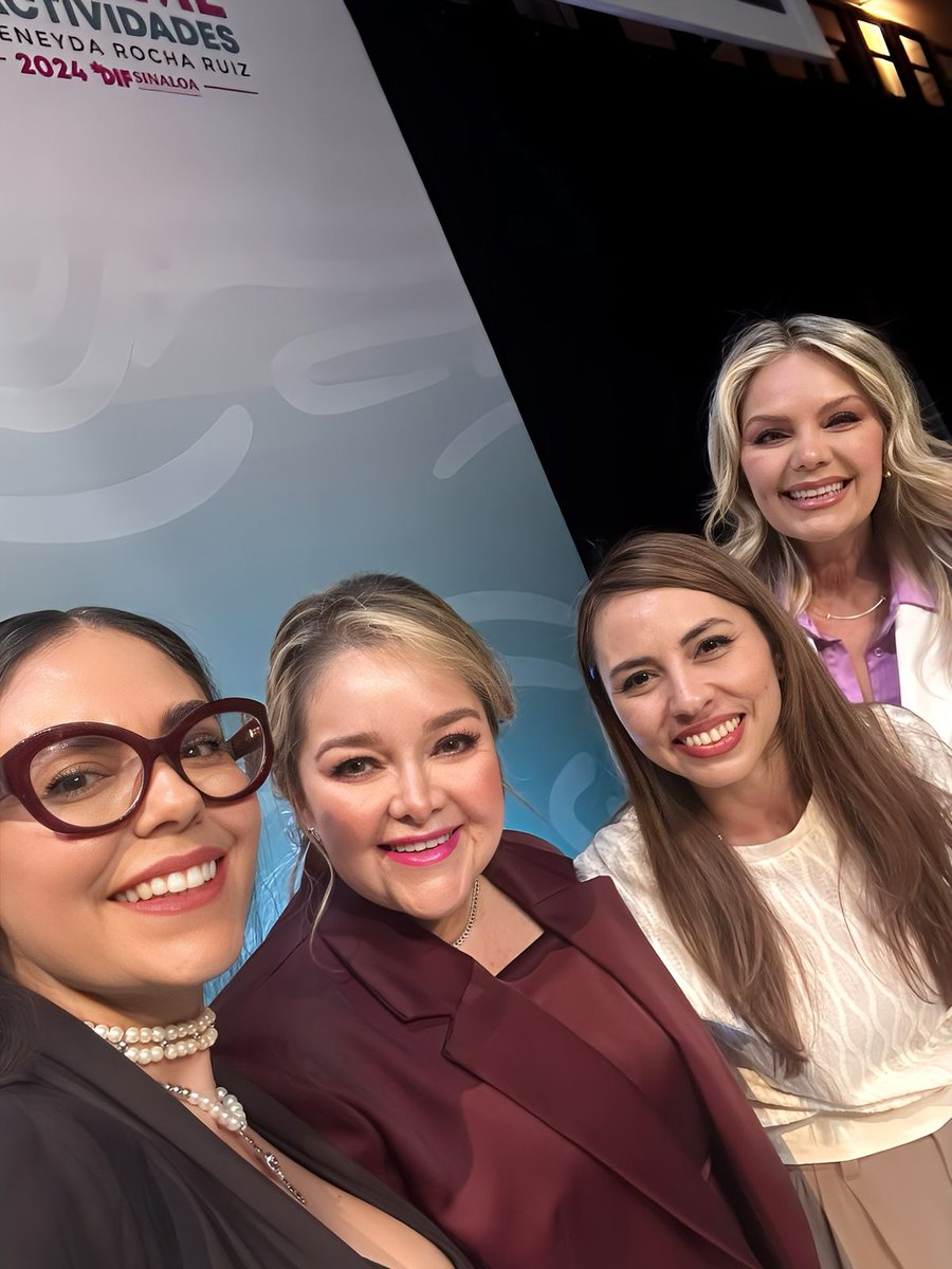 Pacto1aInfancia's tweet photo. Felicitamos a la Dra. @EneydaRocha por su Informe de Actividades 2024 como presidenta del Sistema @dif_sinaloa.  Su liderazgo y compromiso constante con la primera infancia 👶 han impulsado importantes avances en favor de la niñez sinaloense.

¡Sigamos sumando esfuerzos para hacer de Sinaloa y México el mejor lugar para nacer y crecer!

#LaPrimeraInfanciaImporta