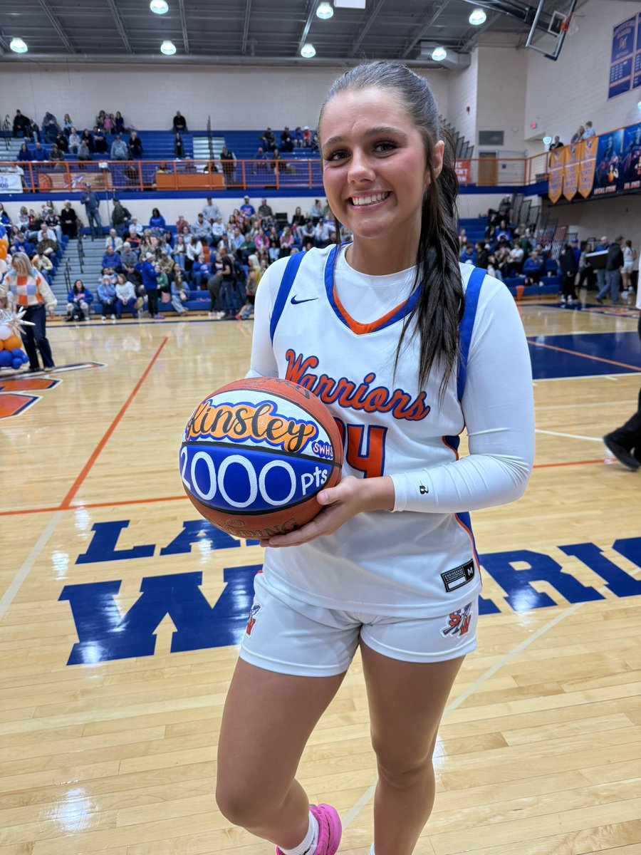 Congrats to our <a href="/KinsleyMolden/">Kinsley Molden</a> for scoring her 2000th point tonight!