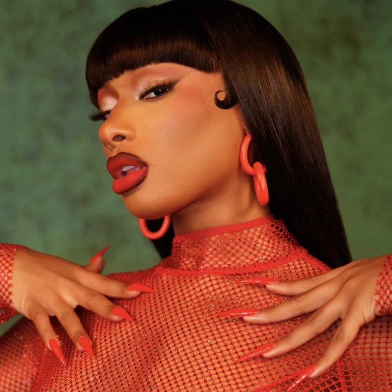 kchartsmaster's tweet photo. Megan Thee Stallion will feature on LISA debut solo album ‘ALTER EGO’ on the track ‘rapunzel’. https://t.co/TDJbBfp7Mw