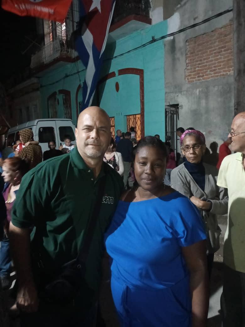 cruz7783's tweet photo. En el Municipio del Cerro en #LaHabanadeTodos con la presencia de @GHNordelo5 se realizó Barrio Debate con la población, sobre las afectaciones que provoca el consumo de drogas. #ConLaFuerzaDeLaUnidad  #CubaVencerá. https://t.co/2EUlwfPJGc