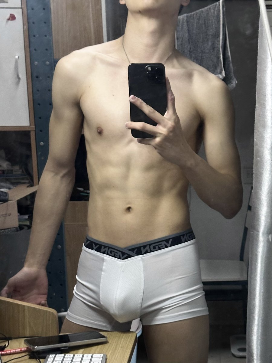 喝碗白舟 (@kirkkkk77) on Twitter photo 