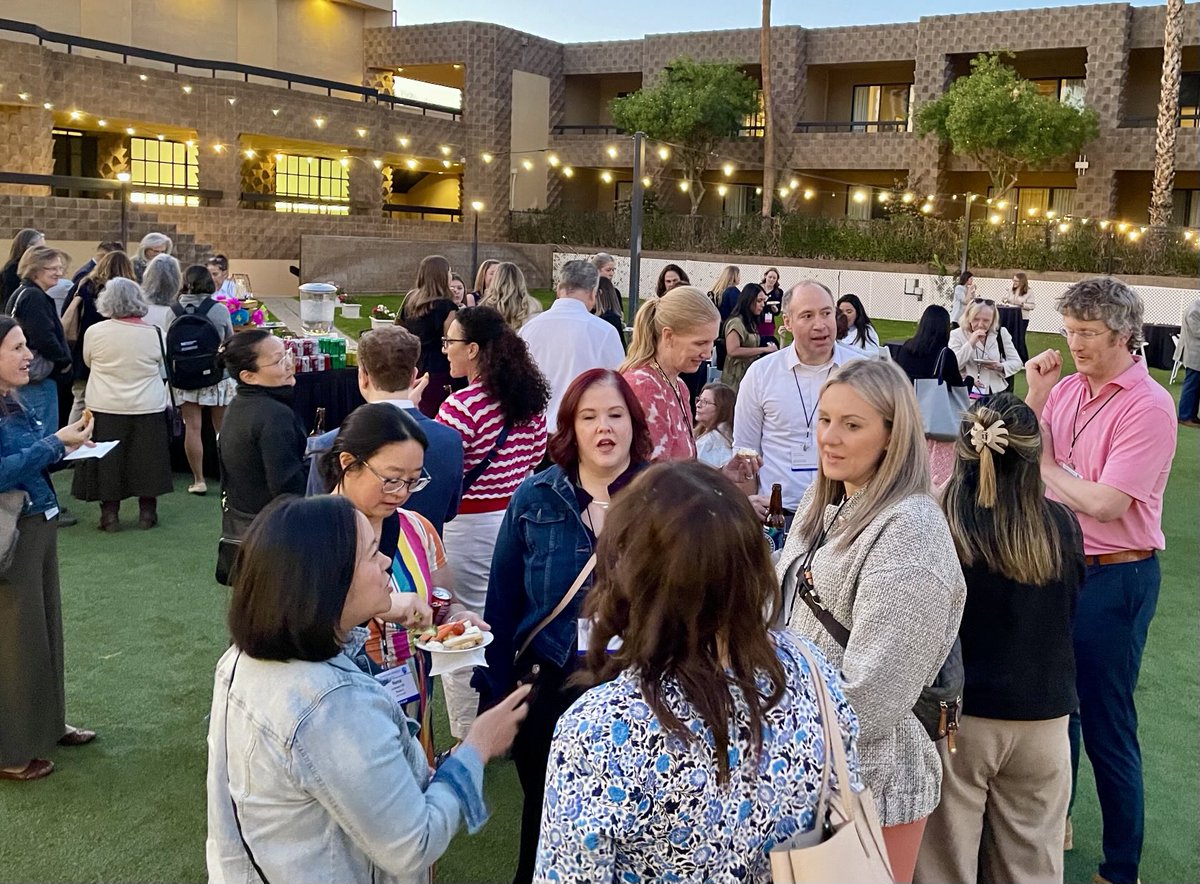 NICUBatman's tweet photo. Scenes from the ⁦@AAPneonatal⁩ ⁦@AmerAcadPeds⁩ #WNPPS25 reception. Food, fun &amp; fellowship. RT ⁦@mistygoodlab⁩ ⁦@songMD⁩ ⁦@MikePosencheg⁩ ⁦@mchangneo⁩ ⁦@coloradoneo⁩ ⁦@NeoTECaN⁩ ⁦@WomenNeo⁩ ⁦@jepetrikin⁩ ⁦ https://t.co/ccgU8ao14N