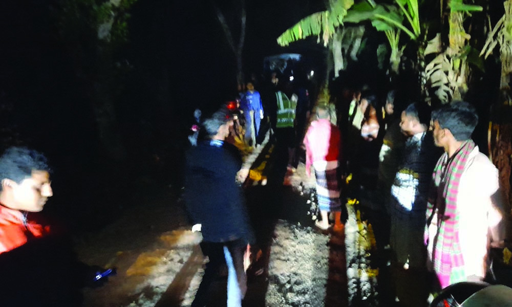 ঝিনাইদহে ৩ জনকে গুলি করে হত্যা, নেপথ্যে কী