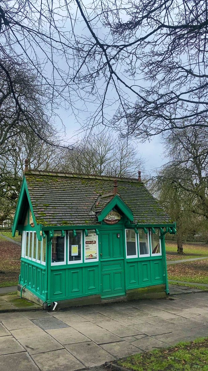 BritainBloom's tweet photo. A few more from the neighborhood walk https://t.co/XVmXvd9JzU