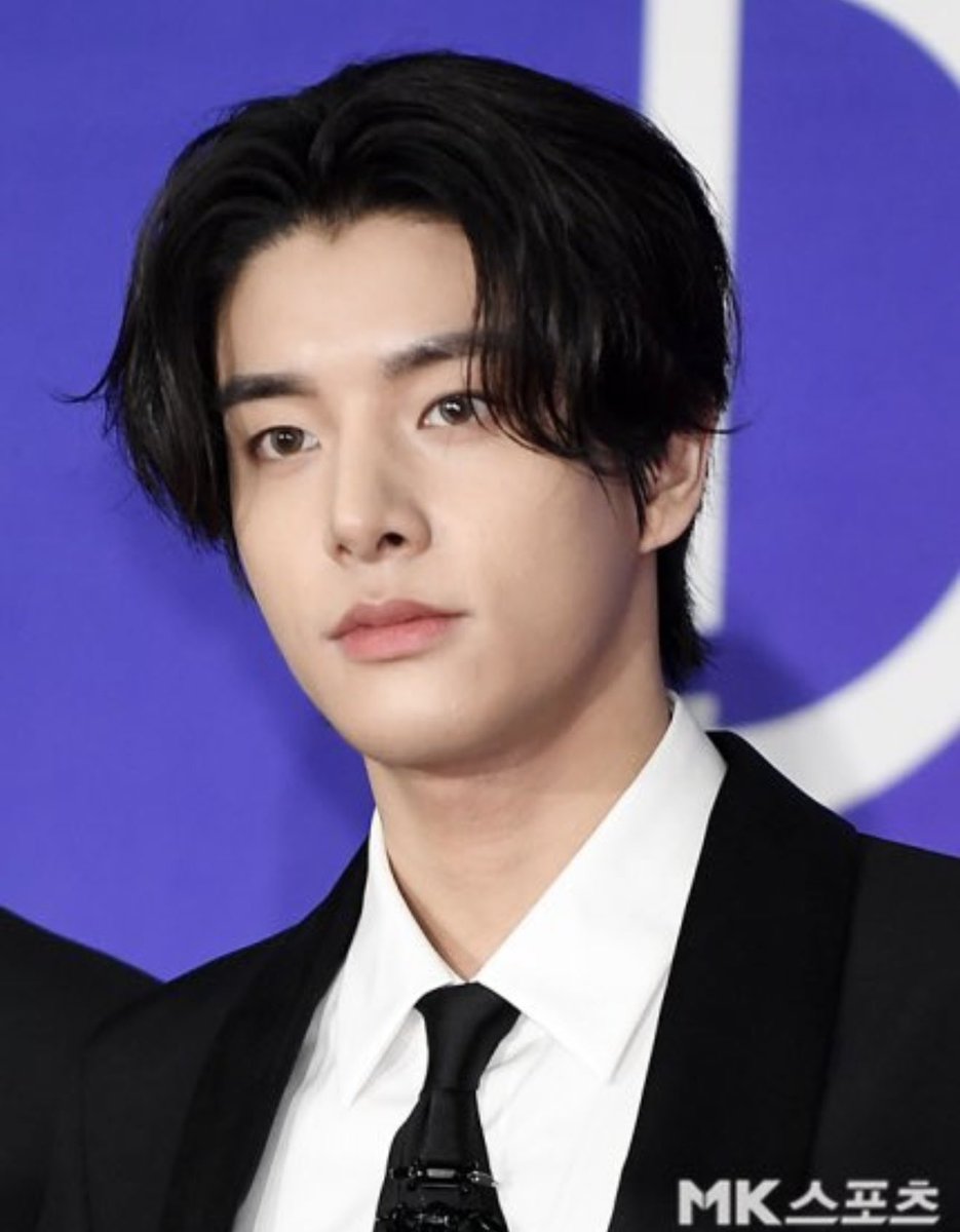 #JAKE at the D-Awards red carpet