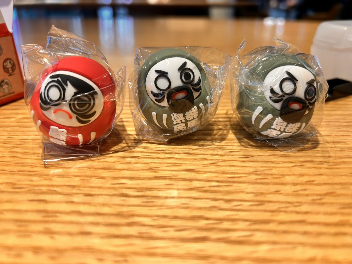 ichineko0626's tweet photo. 【交換・譲渡】
高田村交易所　高田村　だるまフィギュア　交換

【譲】🧢🥴、🎅2 (gm)

【求】🥽＞定価

本日現地手渡し
検索からもお気軽にお声がけください。

#高田村交易所 
#高田村交換譲渡 https://t.co/XlylmbbRqU