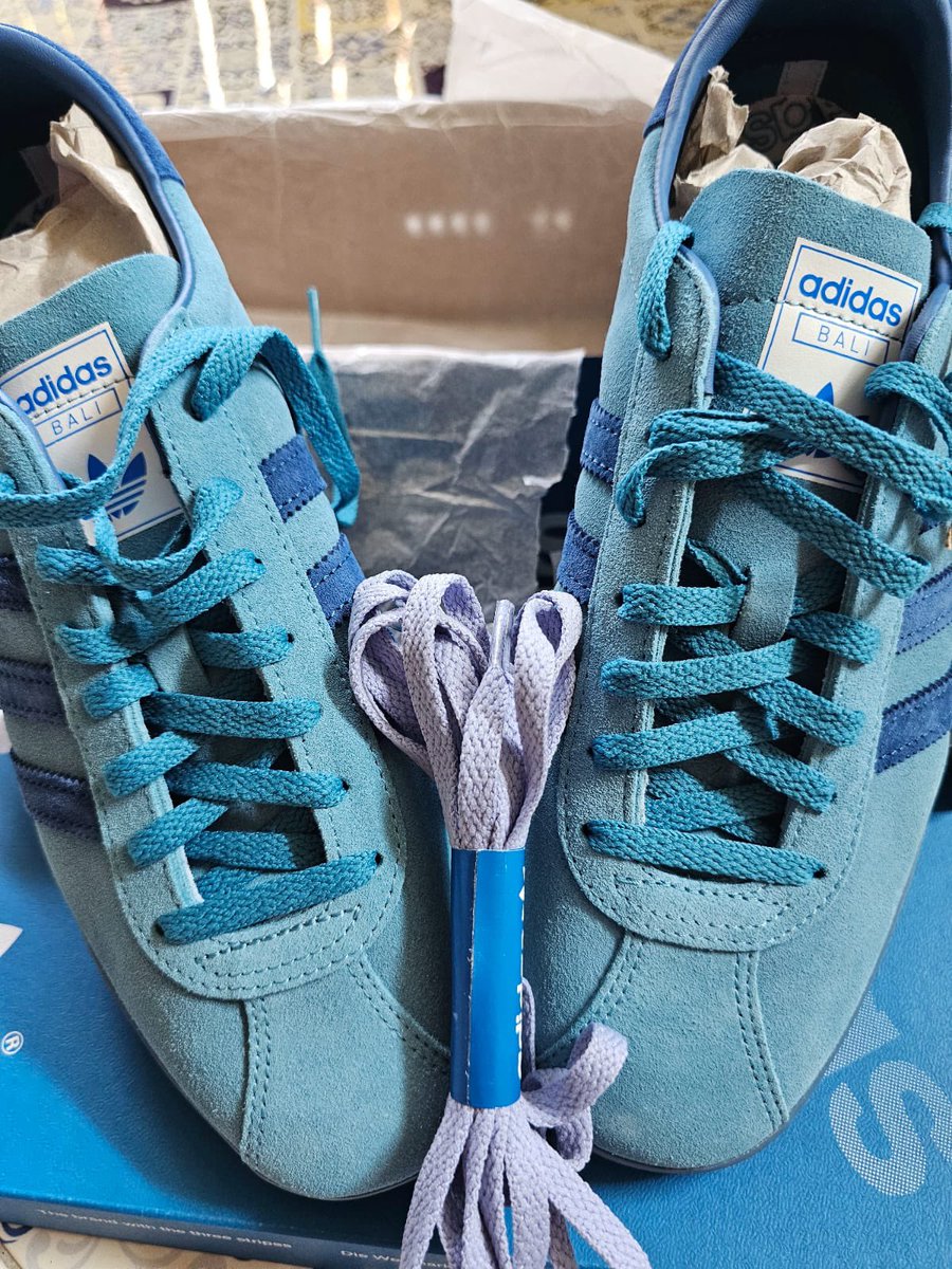 WTS

Adidas Bali size 44 BNIB
2.100K
Extra shoe laces aman

#jersey4sale 

Nitip jg ya om 🙏🏼 <a href="/Jerseyforum/">Si Paling Jersey</a>