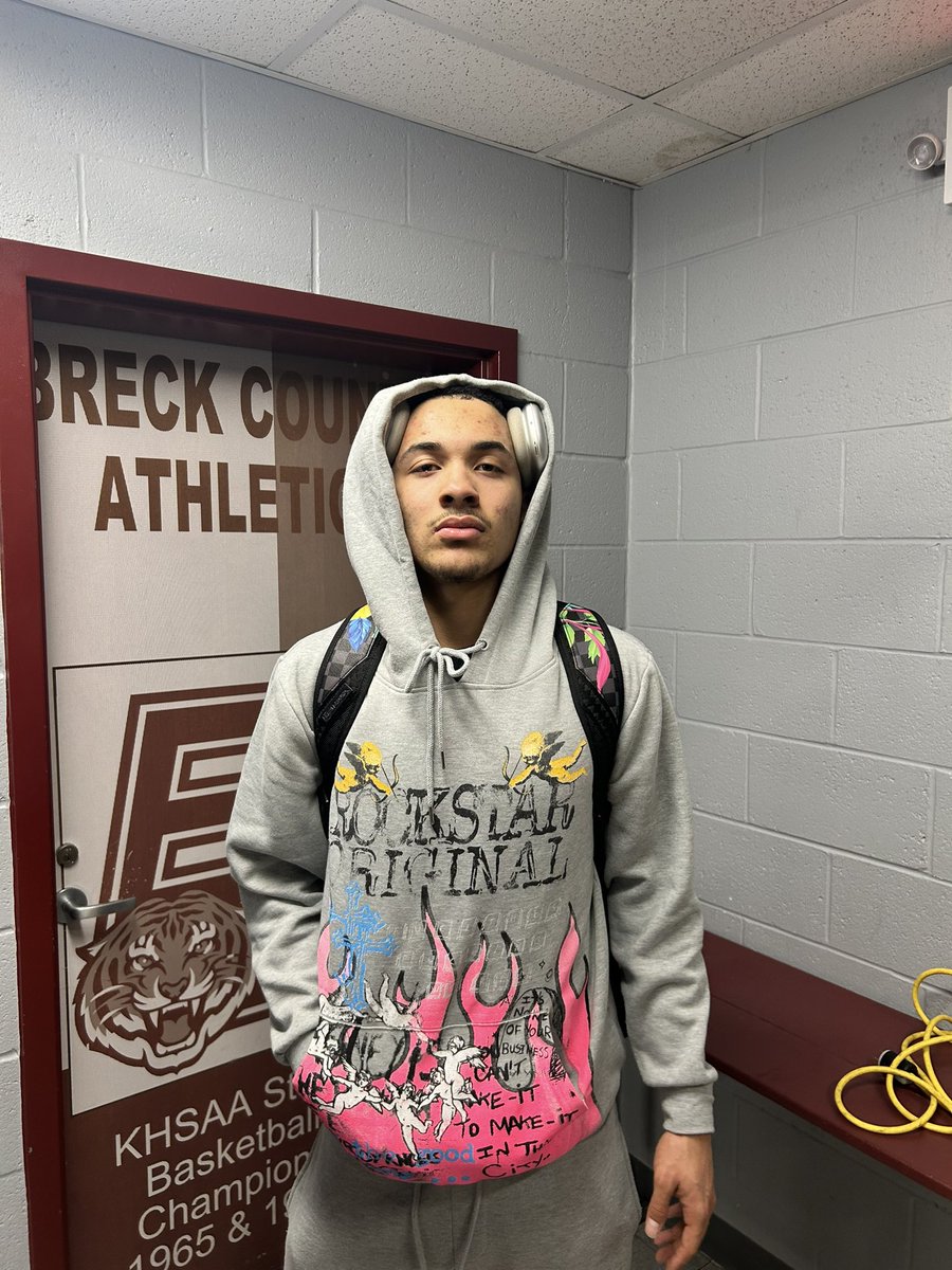NextUpRecruits (@nextuprecruits) on Twitter photo 2026 - 6’0 PG Jaylin Craine (<a href="/craine_jaylin/">Jaylin Craine</a>) of Caverna (KY) had 21 points in a win over Breckinridge County (KY)
Craine showcased his ability to control the game inside the mid range. Knocking down jumpers, hitting open teammates, going downhill and finishing through contact. 2026 - 6’0 PG Jaylin Craine (<a href="/craine_jaylin/">Jaylin Craine</a>) of Caverna (KY) had 21 points in a win over Breckinridge County (KY)
Craine showcased his ability to control the game inside the mid range. Knocking down jumpers, hitting open teammates, going downhill and finishing through contact.