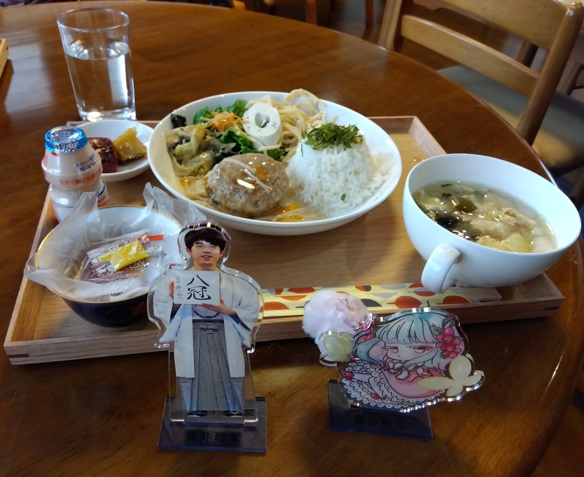 yanbohH's tweet photo. ２００円ランチ
美味しい&amp;コスパ最高 https://t.co/WC27rw3ien