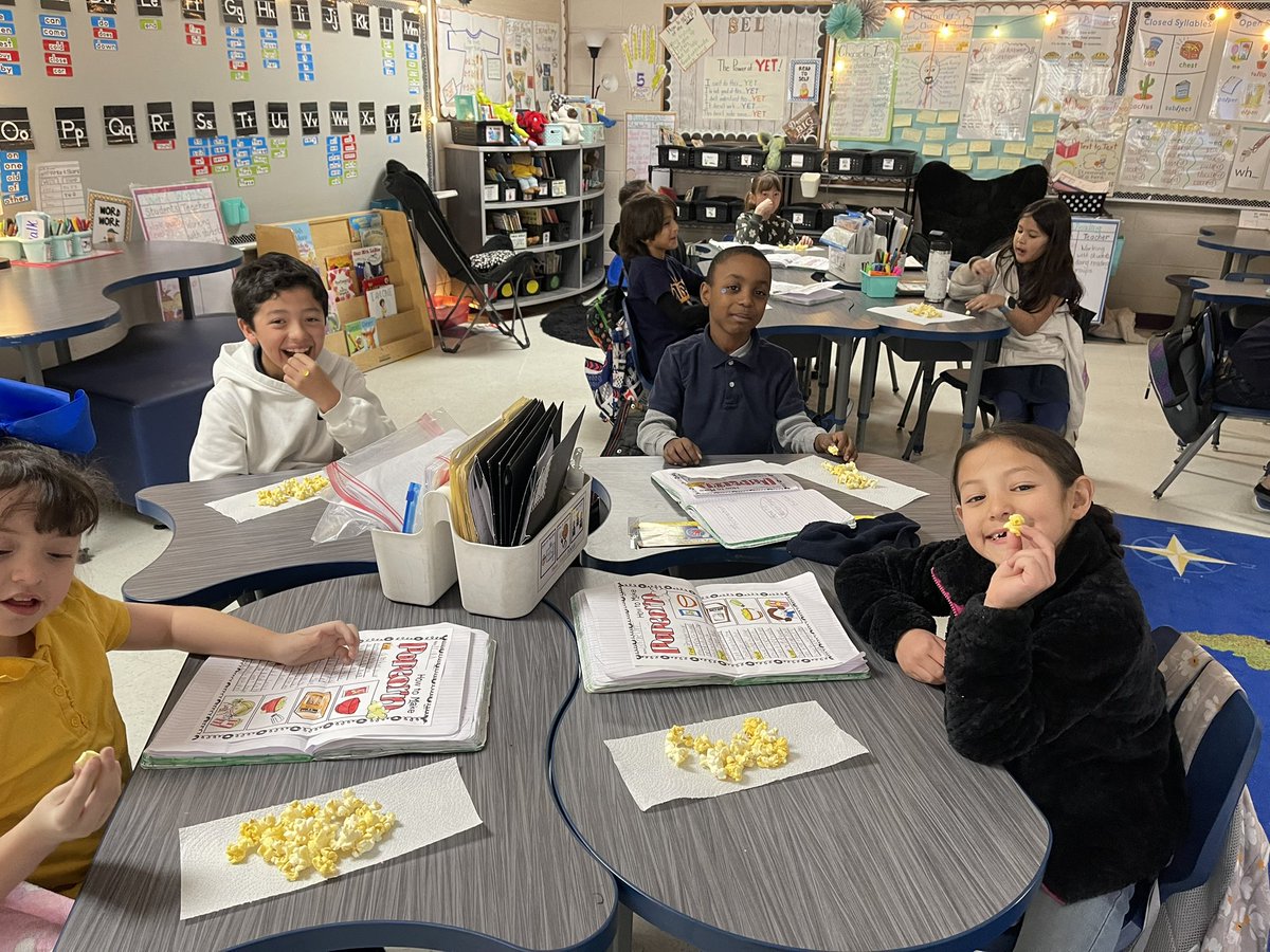 ibrimart's tweet photo. Introduced Procedural Writing on how to make popcorn! Best part was sharing and eating the popcorn. Next week they will pick their own topic for their own procedural writing! 🍿@EastwoodKnolls https://t.co/nE3ZmFxpME