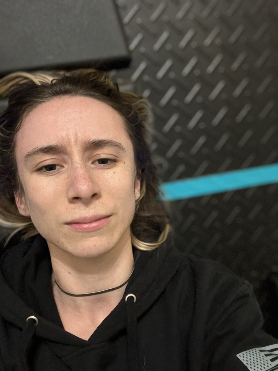 ૮ ･ ﻌ･ა Trash Puppy tweet media