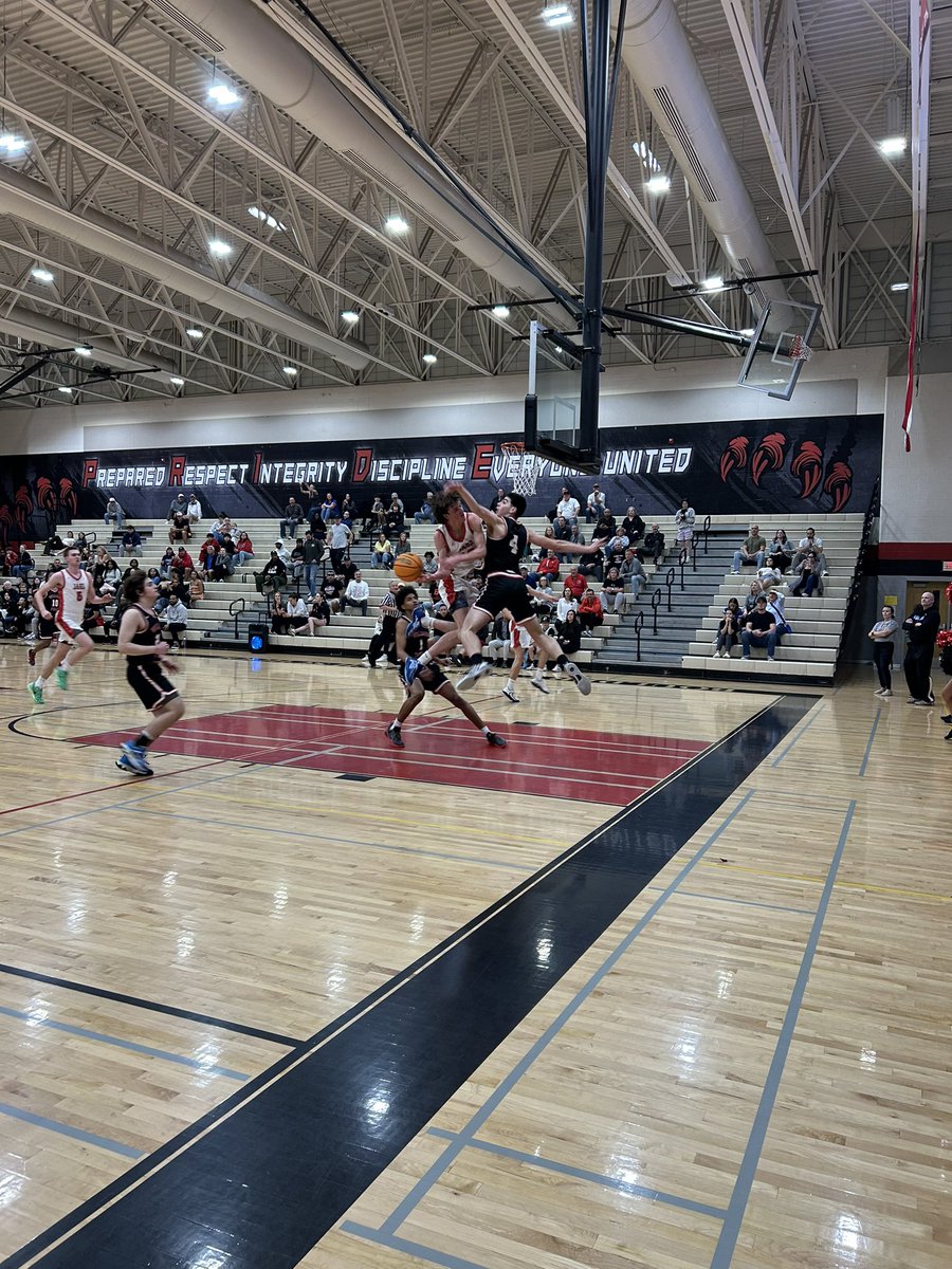 And that’s a JAG WIN!!!!!   Advancing in the open playoffs!!  AMAZING!!!! <a href="/DVUSD/">Deer Valley Unified School District</a> <a href="/DrFinchDVUSD/">Curt Finch, PhD</a> <a href="/JaguarsBc/">BC Jaguars Athletics</a> <a href="/DvusdA/">DVUSDAthletics</a>