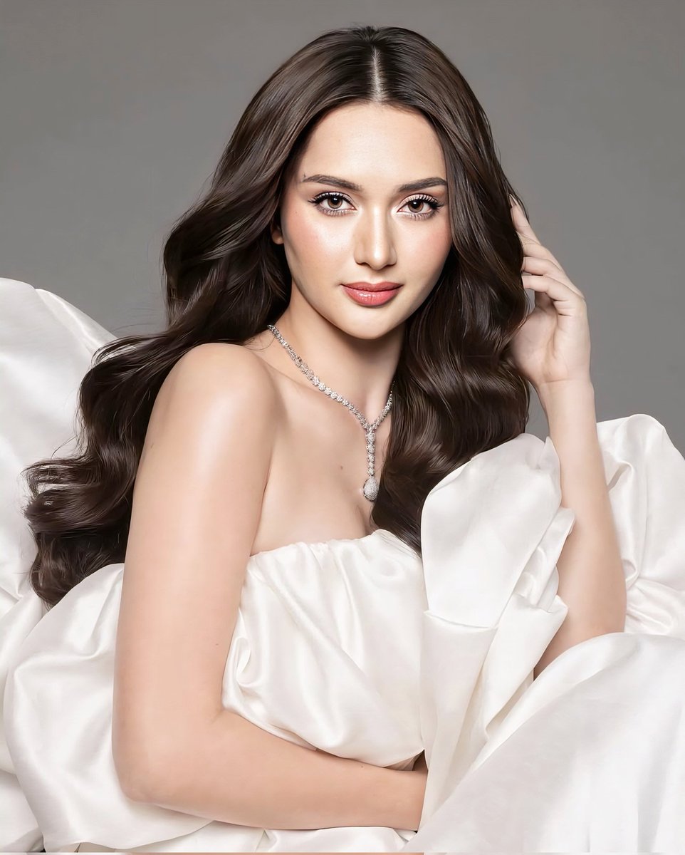 strvnskybrillo's tweet photo. Bridal freshness lang ang atake! 
Jusko Miss Universe Philippines, ibigay nyo na 'to kay @_ahtisamanalo 🌷

Ma. Ahtisa Manalo, 27, QUEZON PROVINCE! 👸✨🇵🇭

#MissUniverse #MissUniversePhilippines #MissUniversePhilippines2025 #AhtISApa #AHTISAna #AhtisaMananalo #AhtisaPanalo https://t.co/KO2C71qWcQ