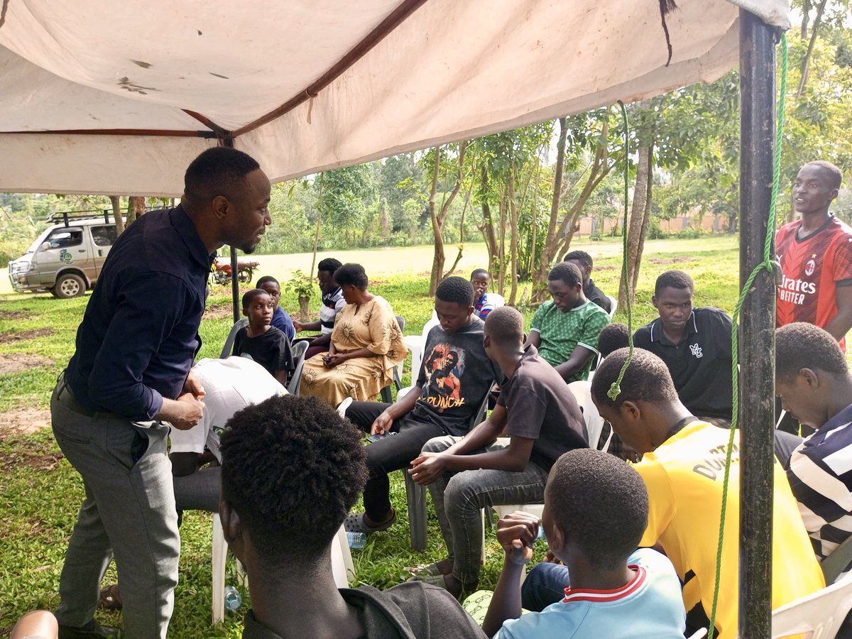 #SpotlightSaturday – Social Empowerment in Action.

“PEDN gave me the skills and confidence to take charge of my future. Now, I make informed decisions and uplift my community” – Mr Eric 

💡 What does social empowerment mean to you? Share below