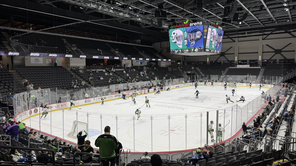 station_nation's tweet image. Random college club game being played immediately after Ghost Pirates. Georgia Southern vs South Florida.