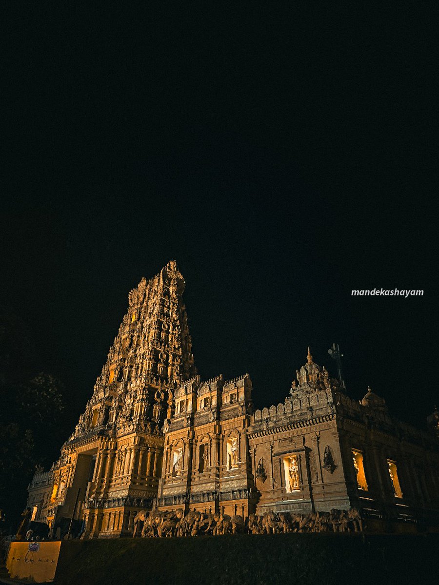 MANDEKASHAYAM's tweet photo. Sri Shakthi Devasthanam, Bukit Rotan ✨️💖🙏 https://t.co/NxqBK5e6Tj