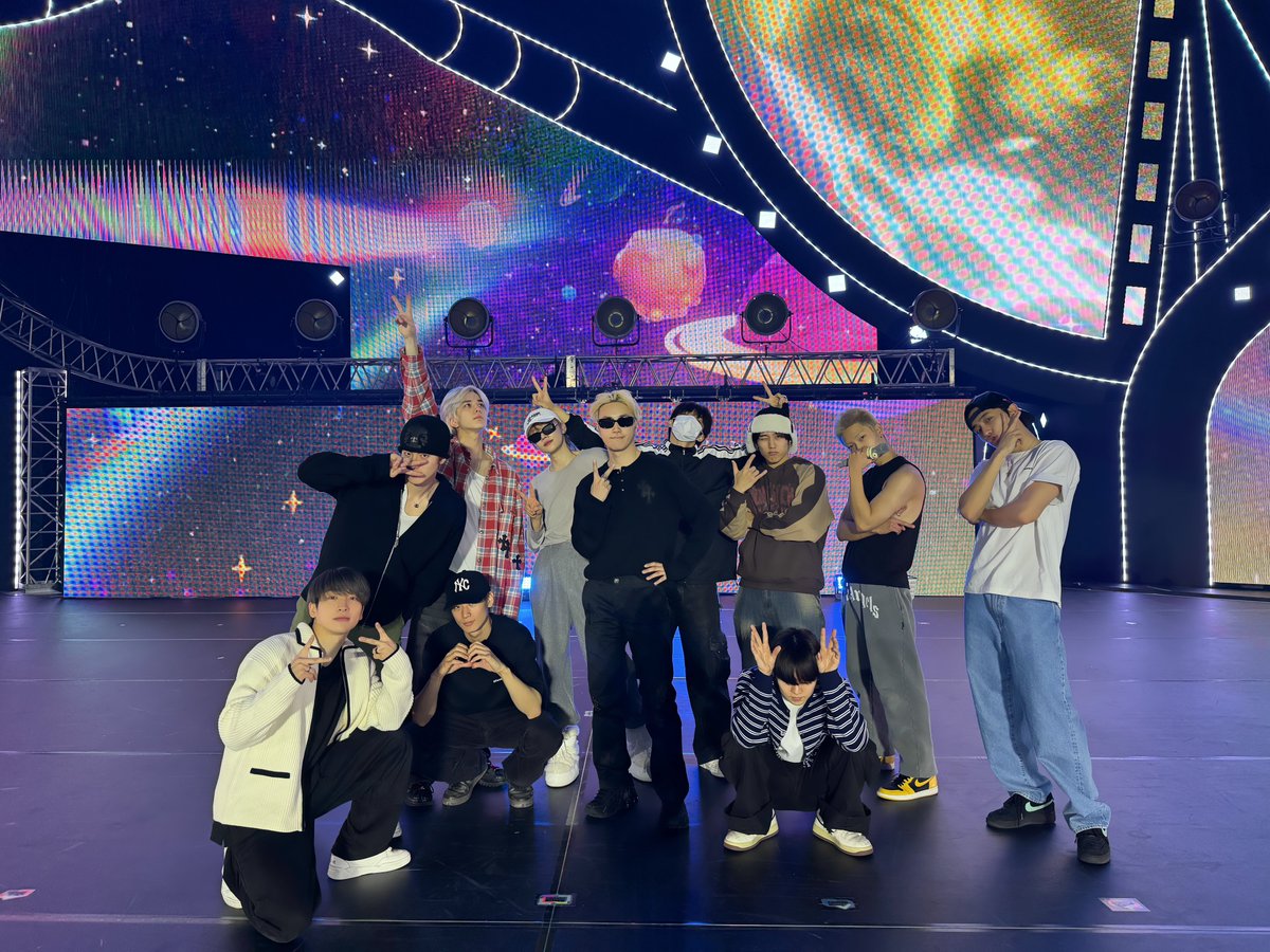 [📸] THE BOYZ FAN-CON <THE B LAND> in JAPAN DAY 1

ドボイズ 準備完了✌🏻

#THEBOYZ #더보이즈
#THEBLAND #더비랜드