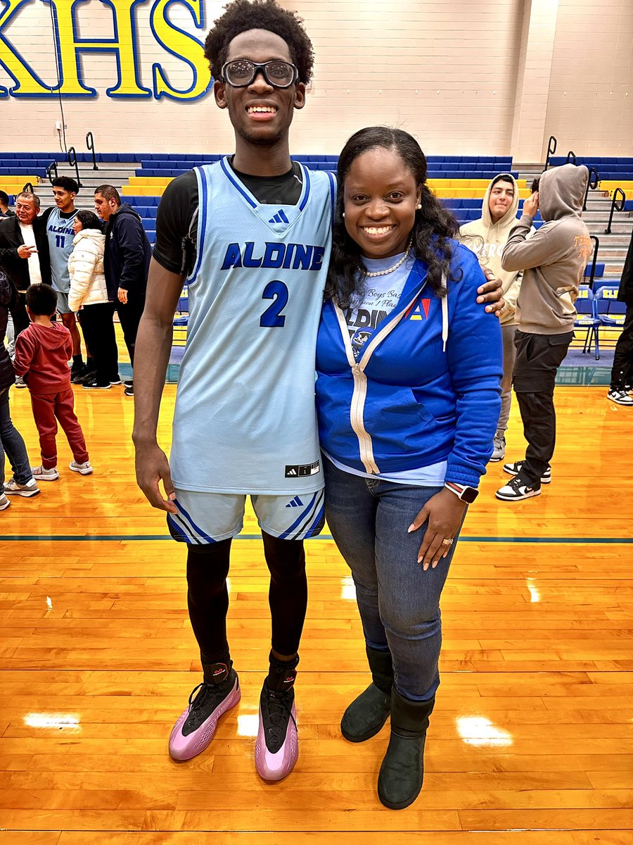 Dr. LaTonya M. Goffney tweet media