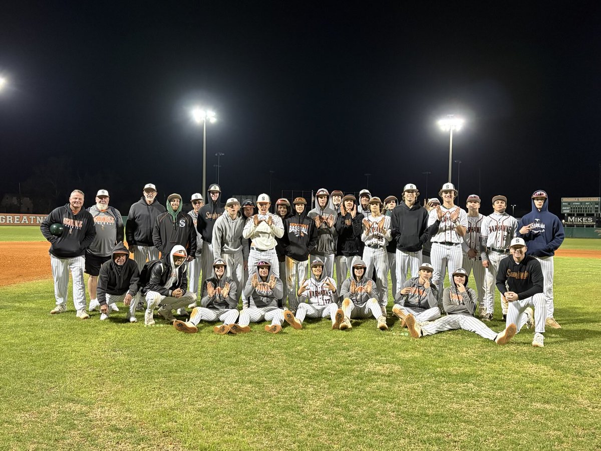 Warhawks win 10-5. Big night at the plate by ⁦<a href="/nsritchie1/">Noah Ritchie</a>⁩ Blake Schneider and Austin Turner. Corbin Williamson goes 4IP and get the Win on the mound. ⁦<a href="/Austin_Duffy14/">Austin Duffy</a>⁩ closes it out with 6K.
#Warhawks