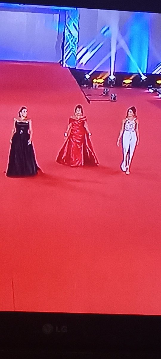 En serio????#GalaXMega