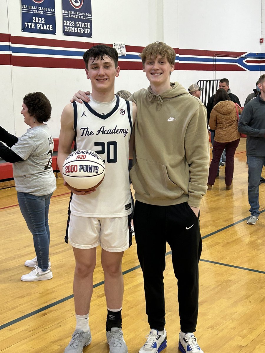 CA_SaintsSports's tweet image. Congratulations to junior Luke Blackford on hitting 2000 points. 
@ILLHoopsScoops @Sports4Illinois @HardwoodPrepsIL @NestoHoops @PrepHoopsIL @ILHoopProspects @SJRsports @chilandprephoop @Channel1450com @RL_HoopsIL @Marques217Hoops