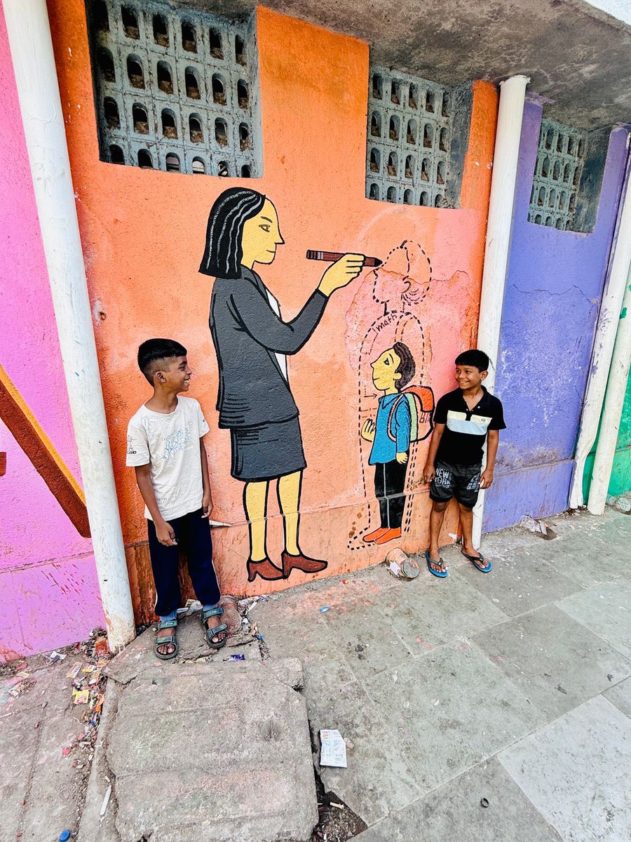 RNAFMUMBAI's tweet photo. Art opens a world of imagination for children, helping them express themselves & explore their creativity. Let’s celebrate the little artists in our lives 🌈
#RNAF #EducatingThroughArt #EqualityNotCharity #LetsMakeLearningFun #ArtAndChildren #CreativeKids #ImaginationUnleashed https://t.co/fy9480JPPi