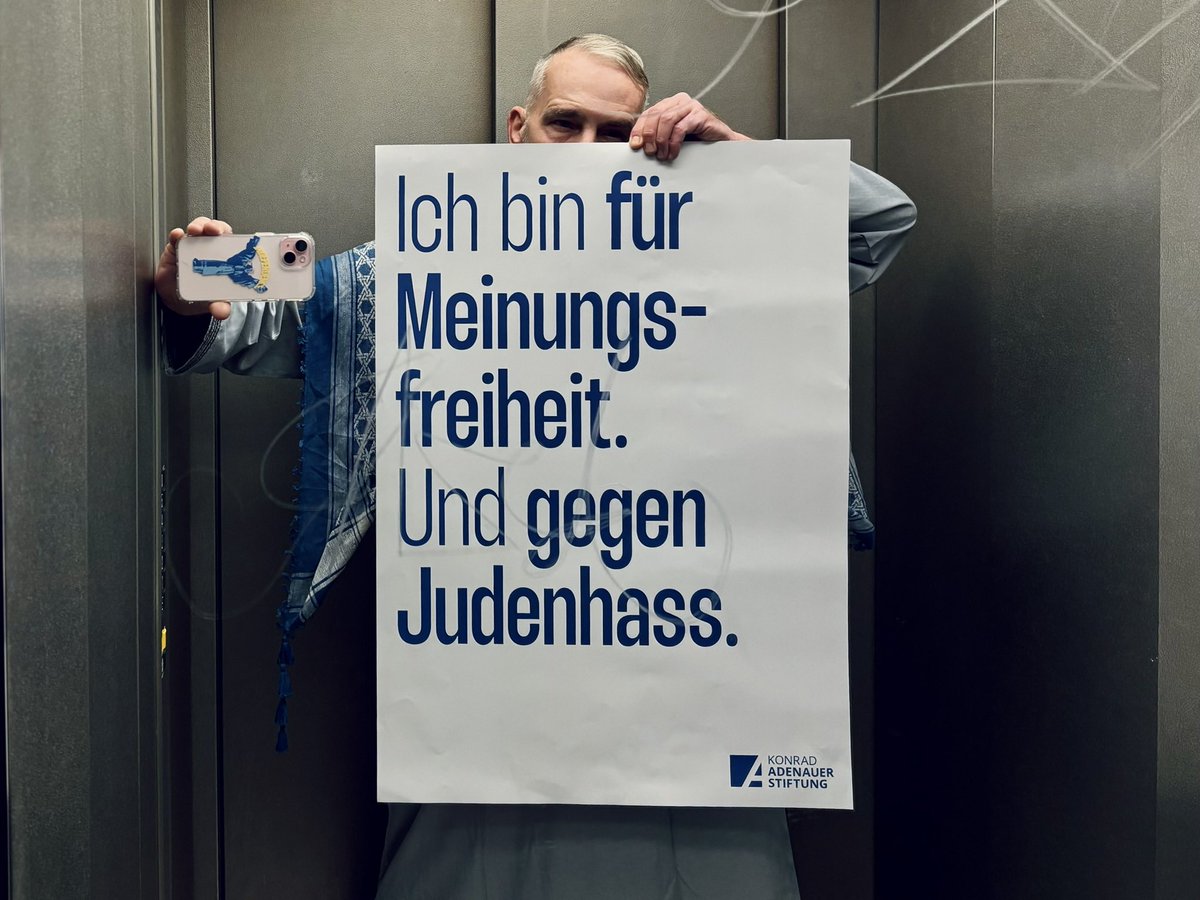 wilde_frank's tweet image. #StandForFreedom #StandForDemocracy #StandForJustice #StandForHumanity #StandForTruth #StandForUkraine #StandForGeorgia #StandForEurope #StandForIsrael #StandForLove