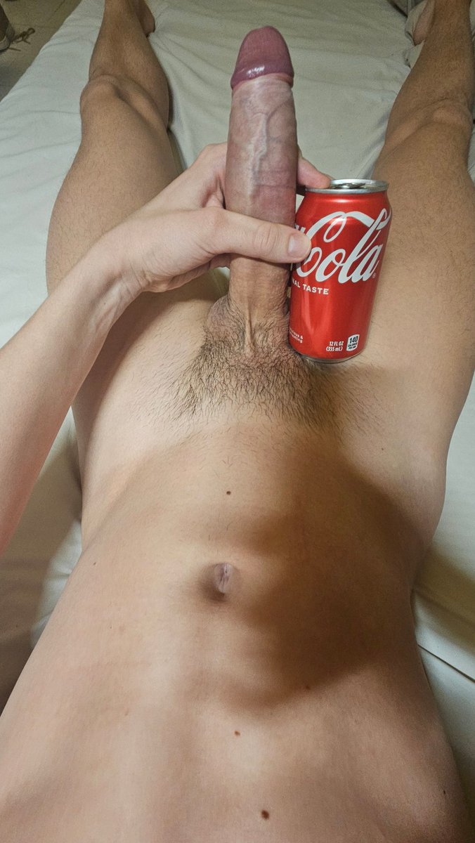 some coke with my cock so it's easier for u guys to grasp the size
#monstercock #hung #horsecock