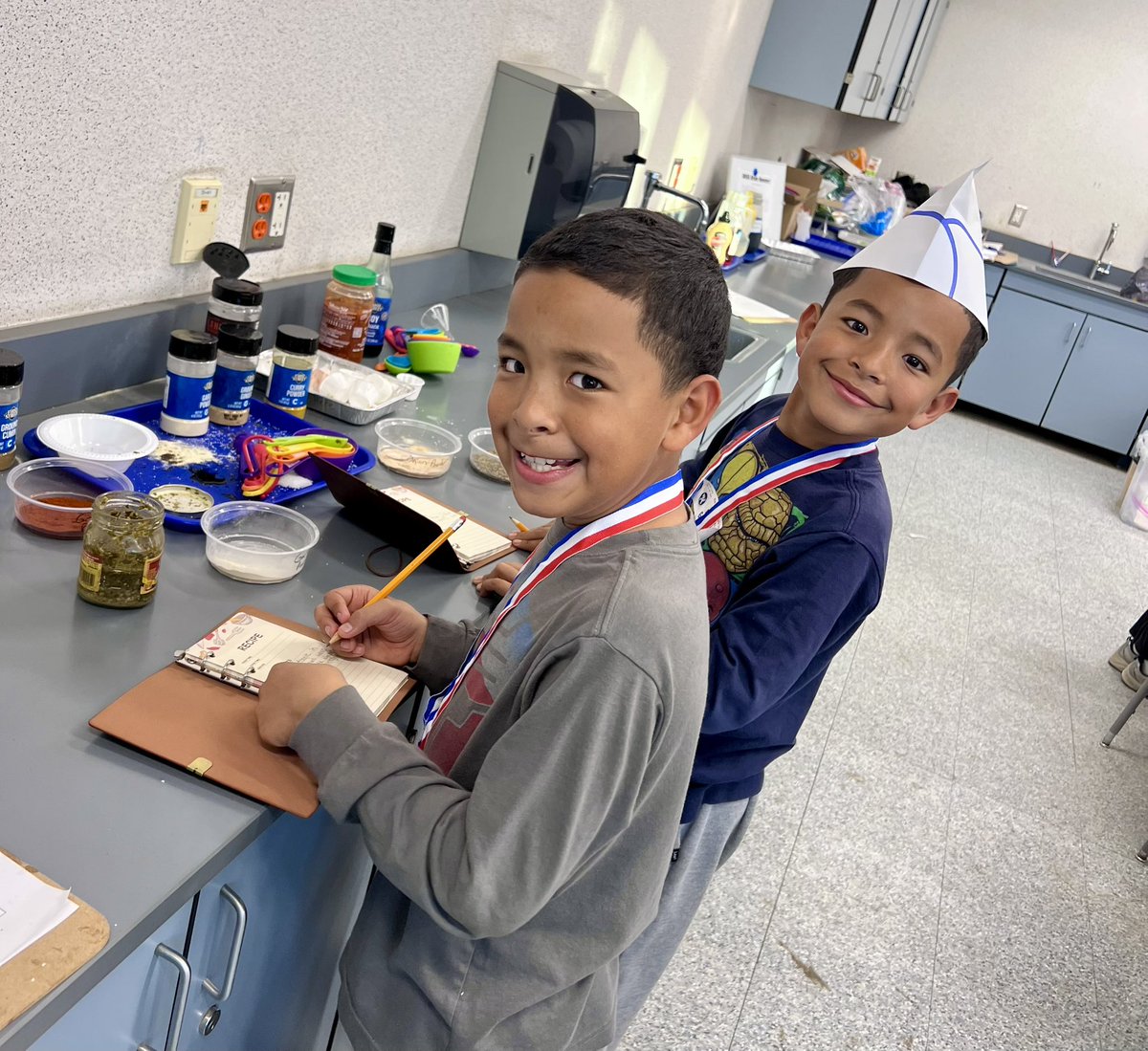 Burton Academy of Science and Agriculture tweet media