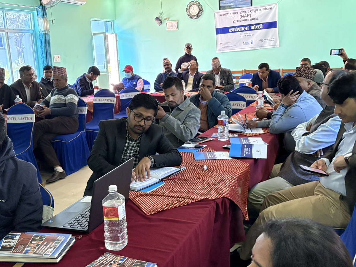 A brief dialogue on business and human rights with provincial authorities and private sector officials in one of the Provinces. They are more enthusiastic to learn and contribute on human rights for inclusive and sustainable development